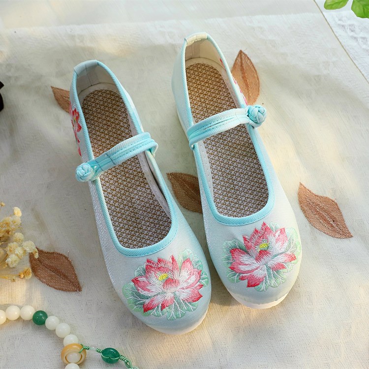 Sepatu Mary Jane Hak Wedge Bor - Ethnic Fabric ulasan dan harga
