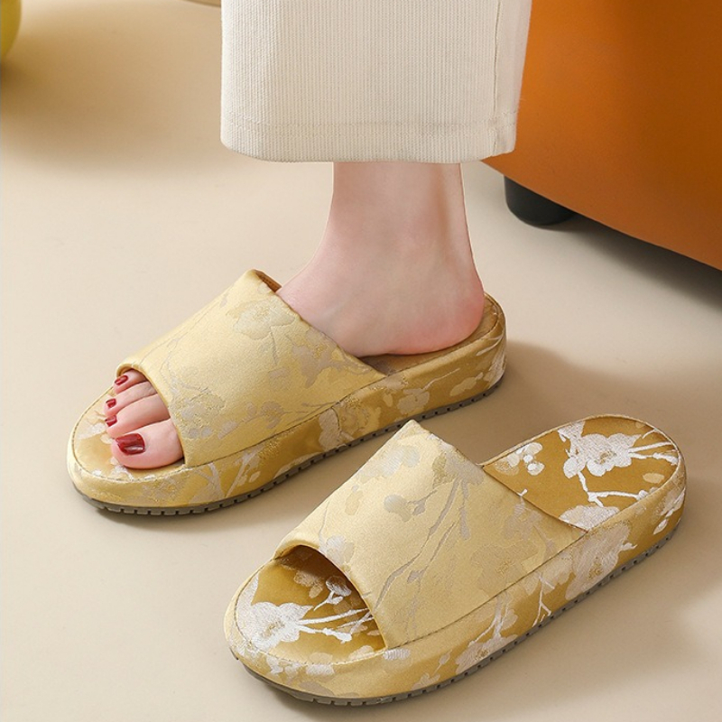 Sandal Rumah Gaya Cina 2026 un - Ethnic Fabric ulasan dan harga